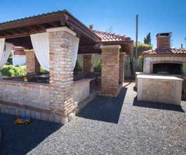 Okućnica Apartmani Šanić, Lopar